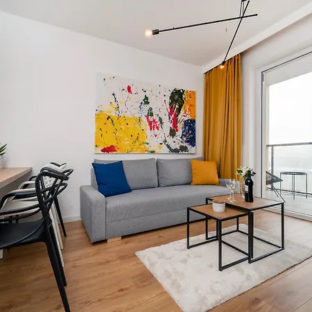 Apartamento 9th Floor Manufaktura With Parking By Rentujemy *