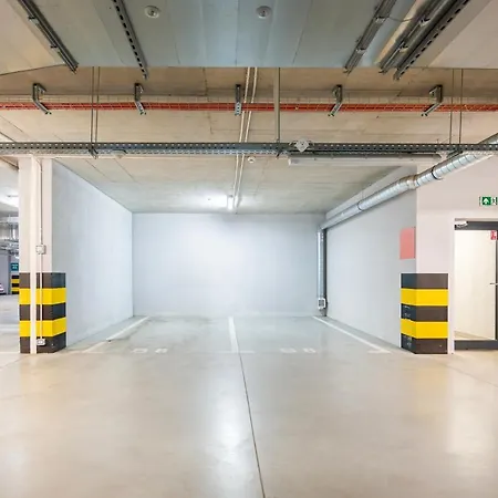 Apartamento 9th Floor Manufaktura With Parking By Rentujemy *