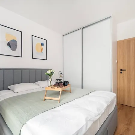 9th Floor Manufaktura With Parking By Rentujemy * Lodz