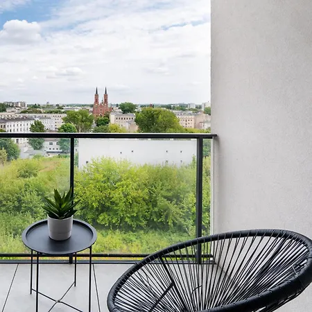 9th Floor Manufaktura With Parking By Rentujemy Apartamento