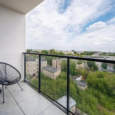 9th Floor Manufaktura With Parking By Rentujemy Apartamento *