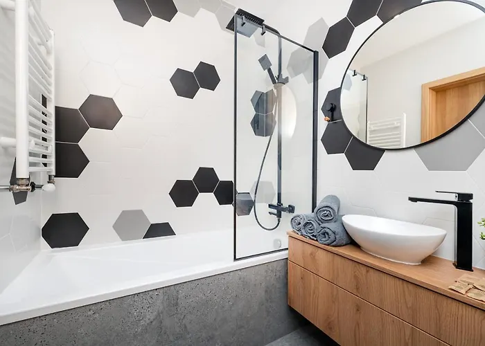 Apartamento 9th Floor Manufaktura With Parking By Rentujemy