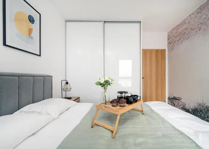 9th Floor Manufaktura With Parking By Rentujemy