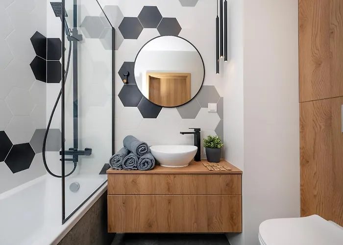 9th Floor Manufaktura With Parking By Rentujemy